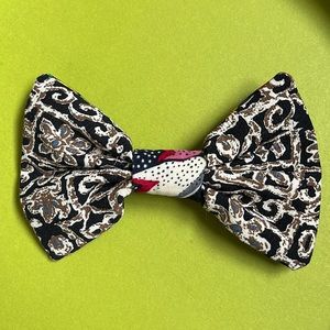American Apparel bow barrette